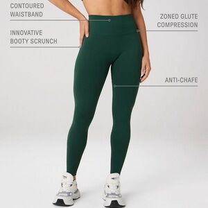 FABLETICS Seamless Scrunch High-Waist Legging Everpine small